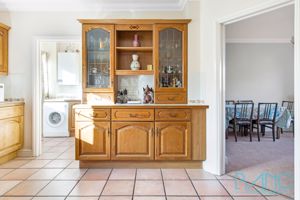 Photo 28- click for photo gallery